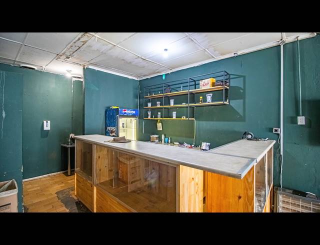 434M² BUSINESS FOR SALE IN BELLEVUE EAST